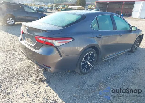 2018 Toyota Camry L/Le/Xle/Se/Xse from USA, damaged, VIN 4T1B11HK8JU512094